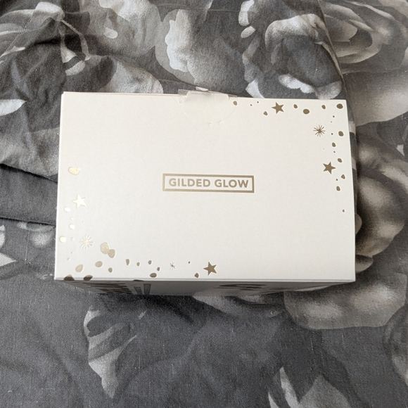 Sheglam Highlighter Body Mist Powder - Picture 5 of 6